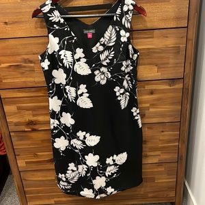 Sleeveless dress size 2